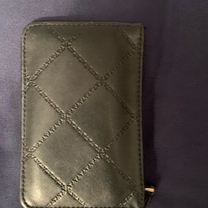 Tory Burch Accessories - Tory Burch id holder Tory Burch Accessories - Tory Burch id holder